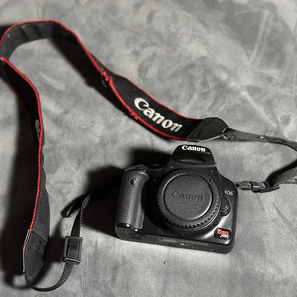 Canon EOS Rebel DSLR